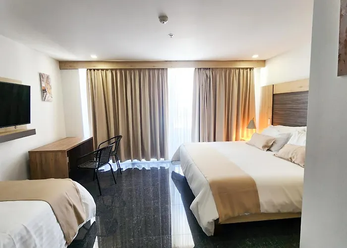Hotel Be Suites Cali